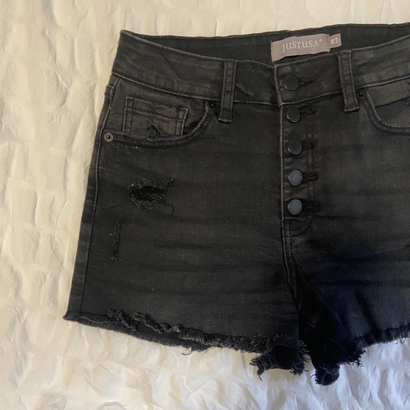 Just USA Distressed Black Denim Jean Shorts Button Up - 27 - Picture 3 of 7